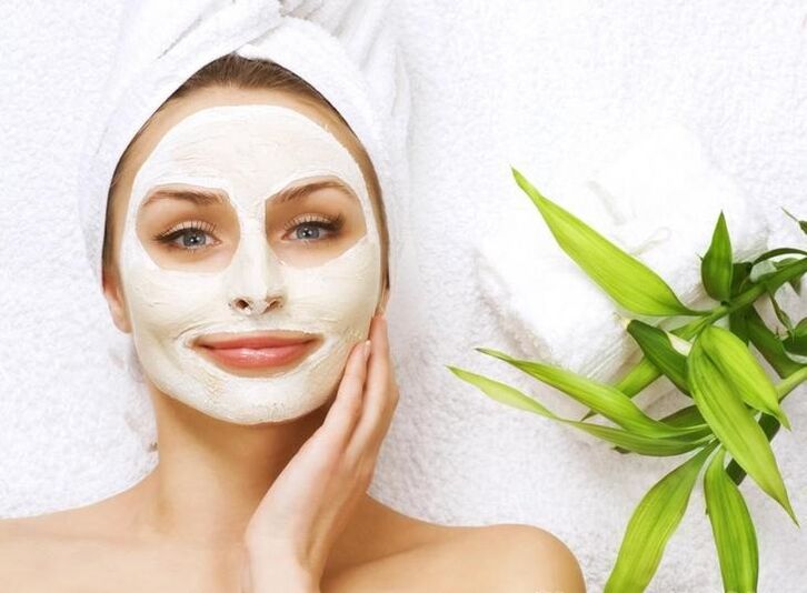 Máscara facial para o rexuvenecemento da pel